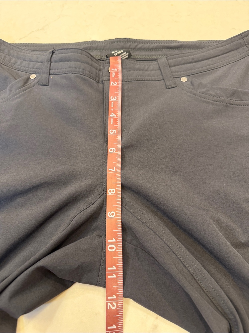 Kuhl Women's Freeflex Roll-Up Pants Charcoal Gray Size 12 - Picture 8 of 9